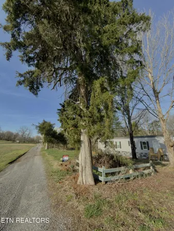 $193,900 | 205 Knight Hollow Lane, Mosheim, TN 37818