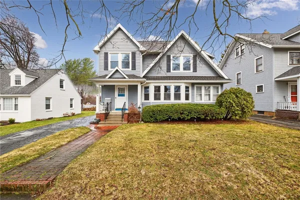 $249,900 | 506 Hurstbourne Road, Irondequoit, NY 14609