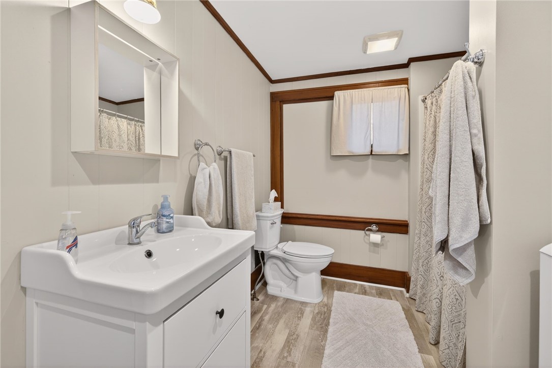 506 Hurstbourne Road Irondequoit, NY 14609 - Photo 21 of 44