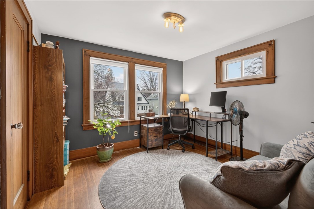 506 Hurstbourne Road Irondequoit, NY 14609 - Photo 23 of 44