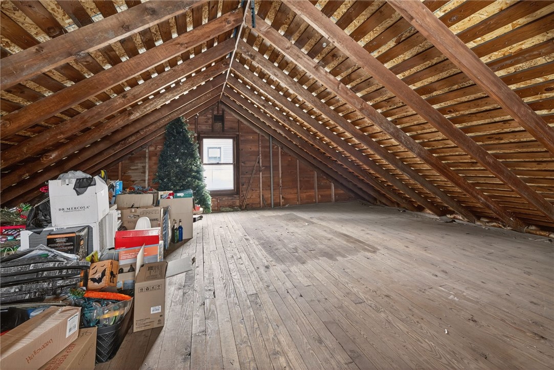 506 Hurstbourne Road Irondequoit, NY 14609 - Photo 32 of 44