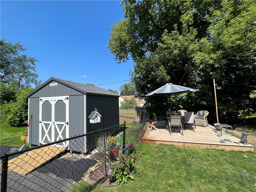 506 Hurstbourne Road Irondequoit, NY 14609 - Photo 43 of 44