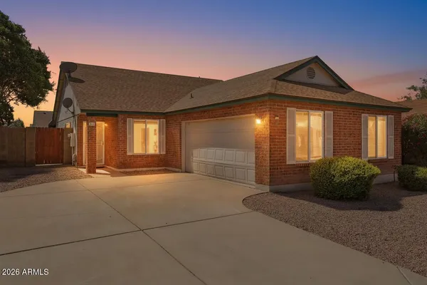 $324,999 | 1111 North 64th Street, Unit 43, Mesa, AZ 85205