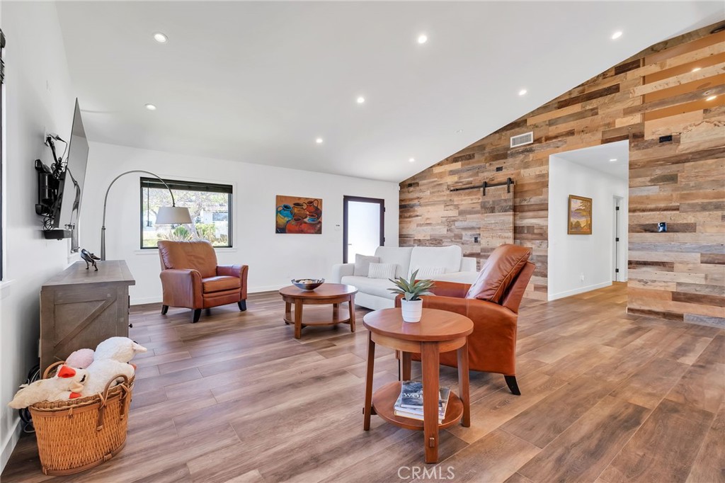 99 Rockinghorse Road Rancho Palos Verdes, CA 90275 - Photo 7 of 49