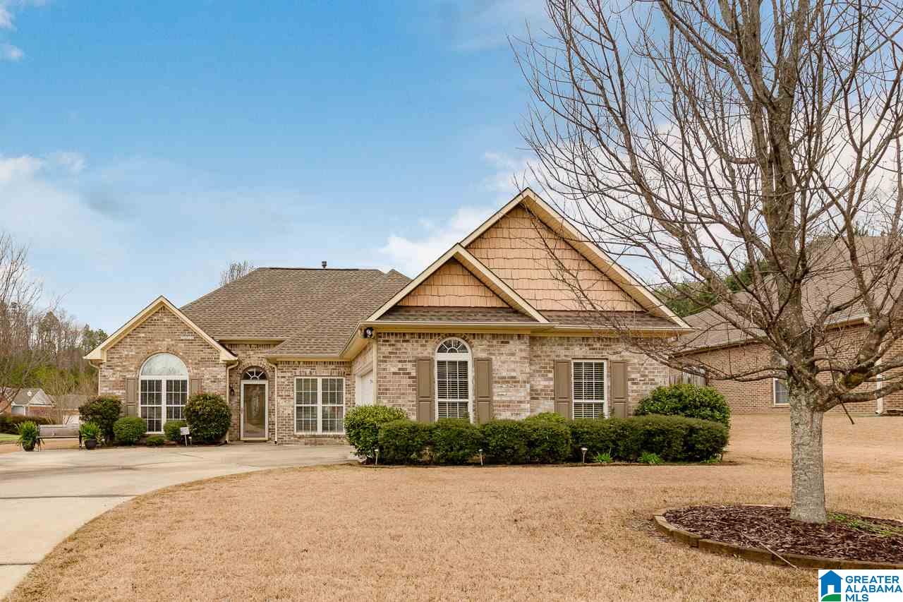301 Cove Circle Pelham, AL 35124 - Photo 1 of 30