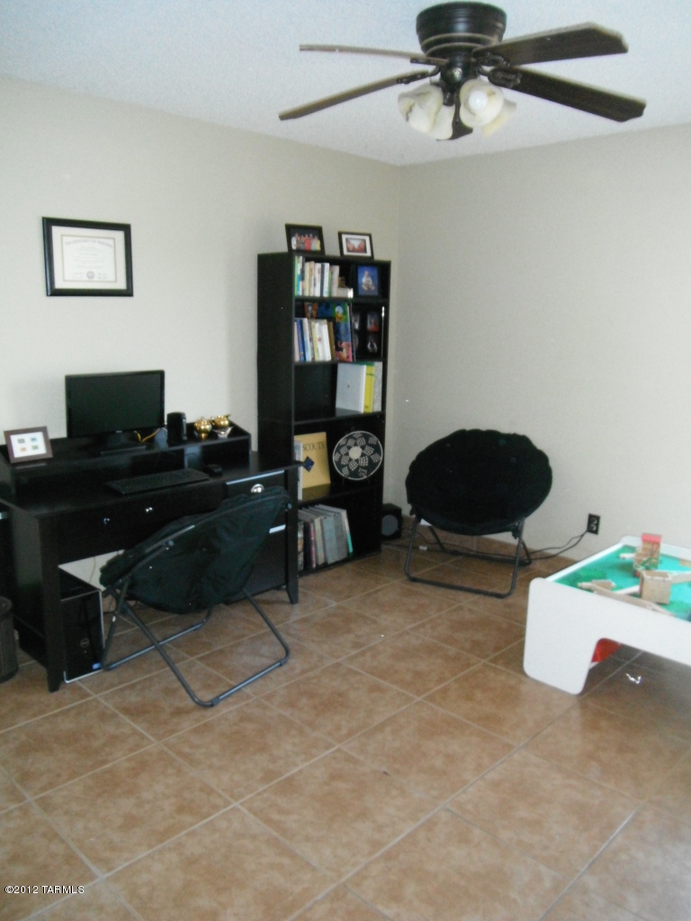 2671 West Saddle Ranch Place Tucson, AZ 85745 - Photo 13 of 19