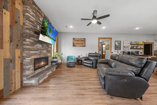 $379,000 | 1933 4th Avenue, Baldwin, WI 54002
