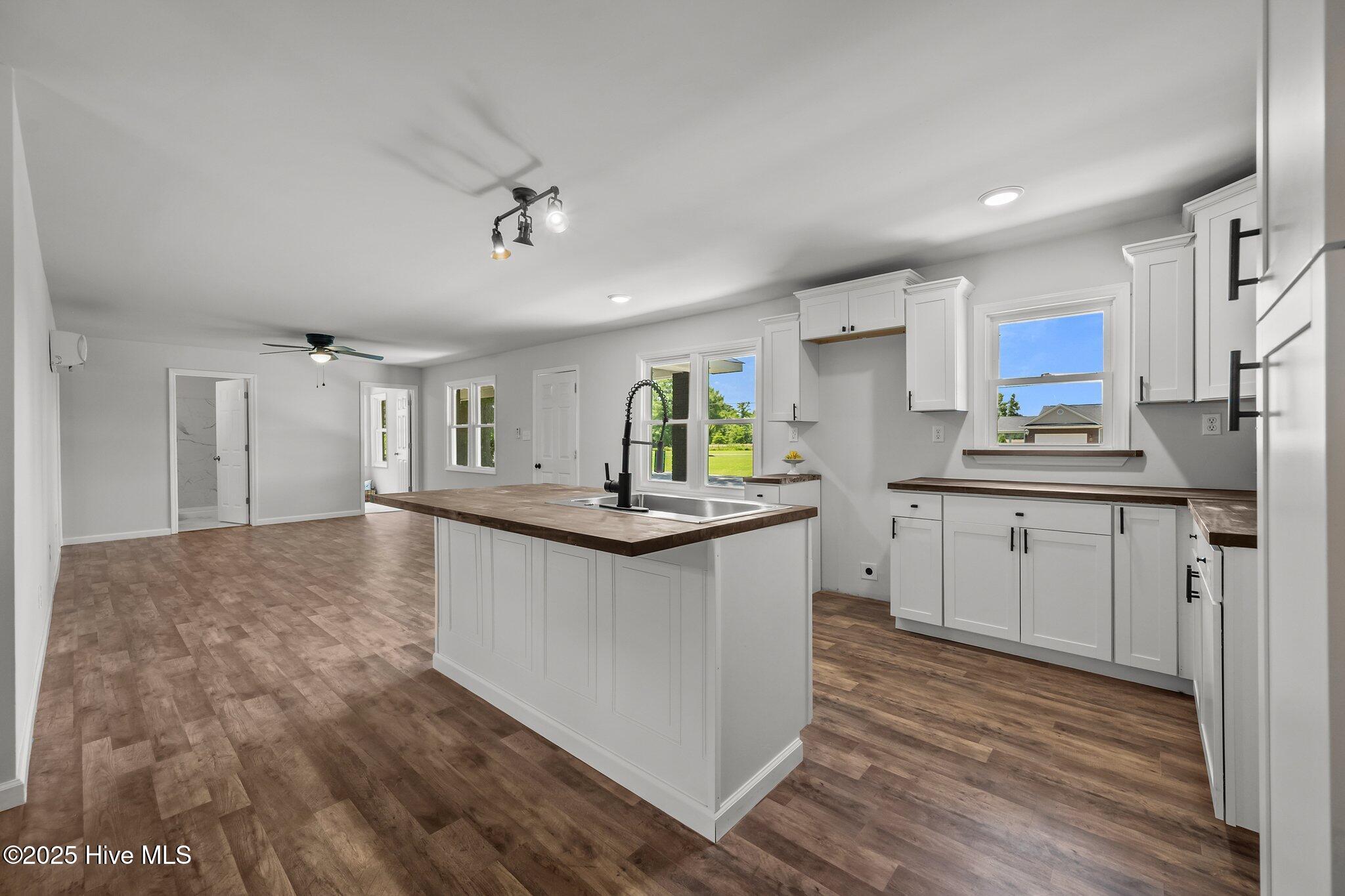 1496 Kellum Loop Road Jacksonville, NC 28546 - Photo 15 of 50 15-web-or-mls-_RAD0550