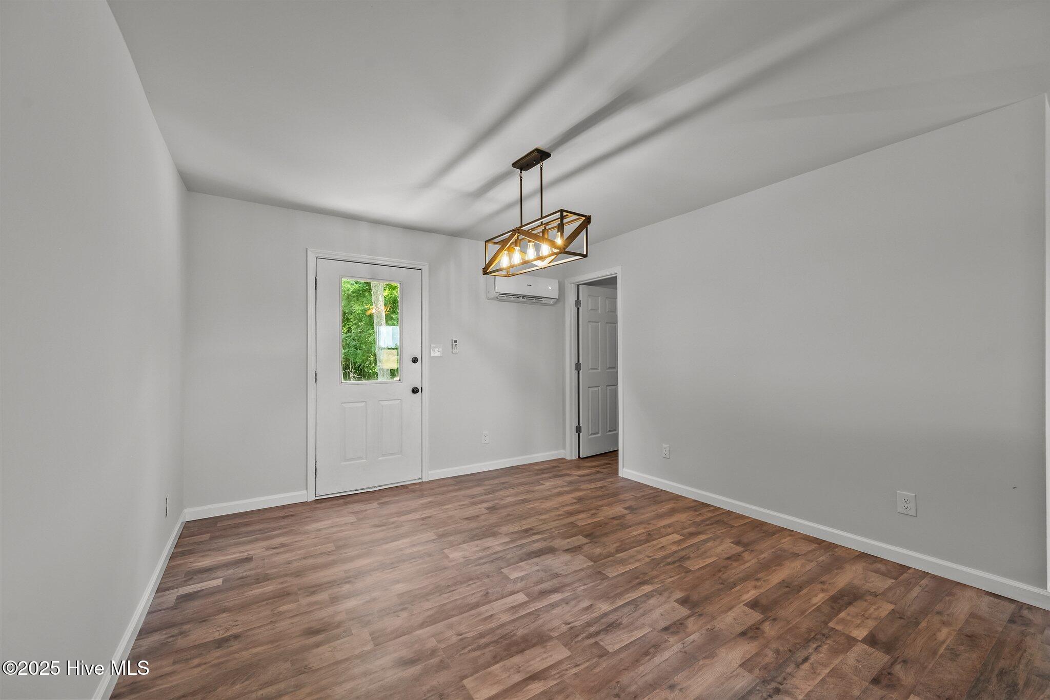 1496 Kellum Loop Road Jacksonville, NC 28546 - Photo 18 of 50 18-web-or-mls-_RAD0562