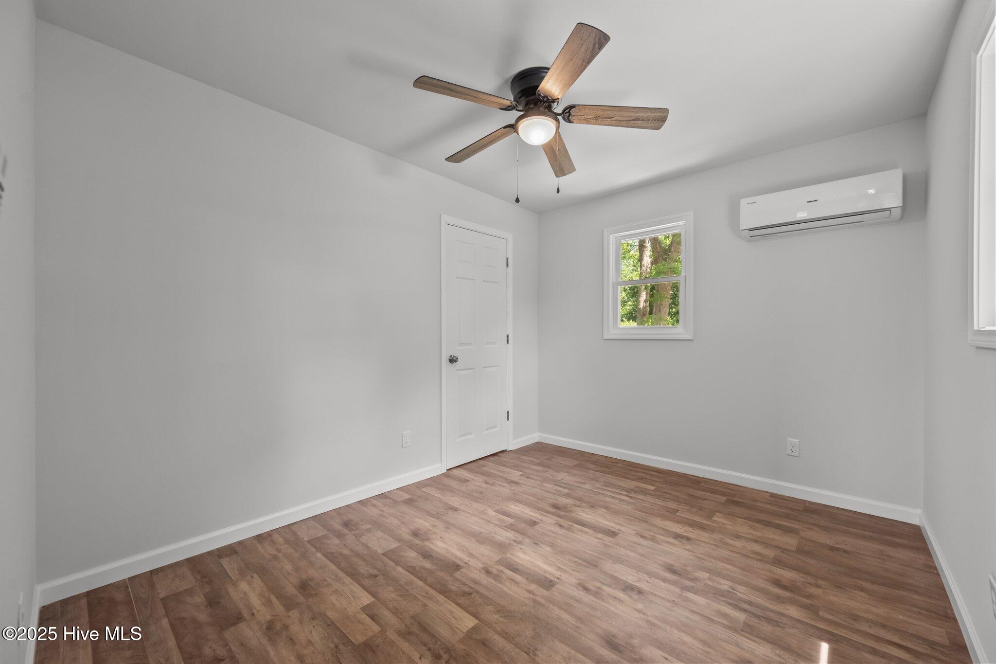 1496 Kellum Loop Road Jacksonville, NC 28546 - Photo 29 of 50 29-web-or-mls-_RAD0613