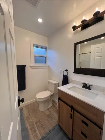 a picture of a room