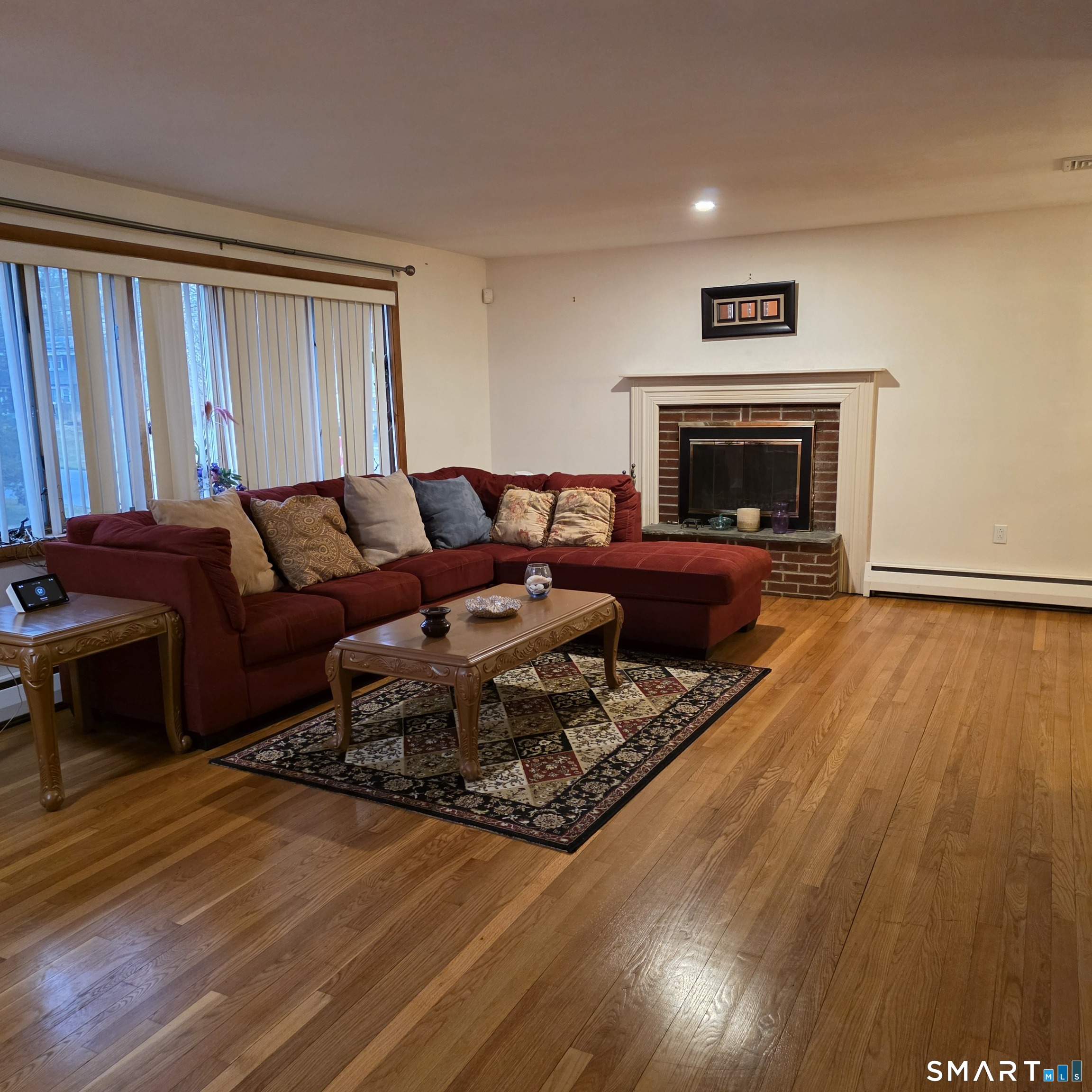 48 Collier Circle Hamden, CT 06518 - Photo 6 of 29