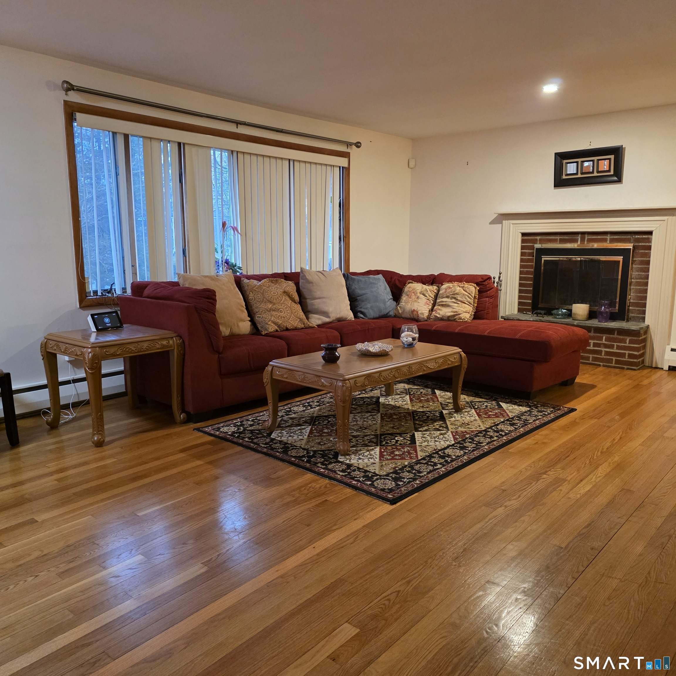 48 Collier Circle Hamden, CT 06518 - Photo 8 of 29