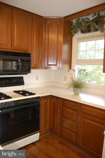2385 Bear Den Road Frederick, MD 21701 - Photo 11 of 30 Kitchen