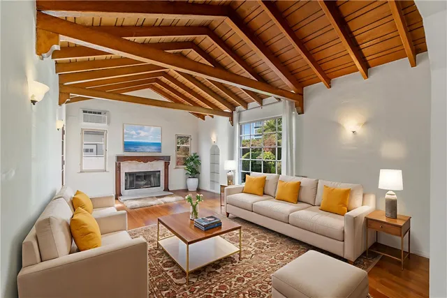 $2,295,000 | 10636 Ayres Avenue, Los Angeles, CA 90064