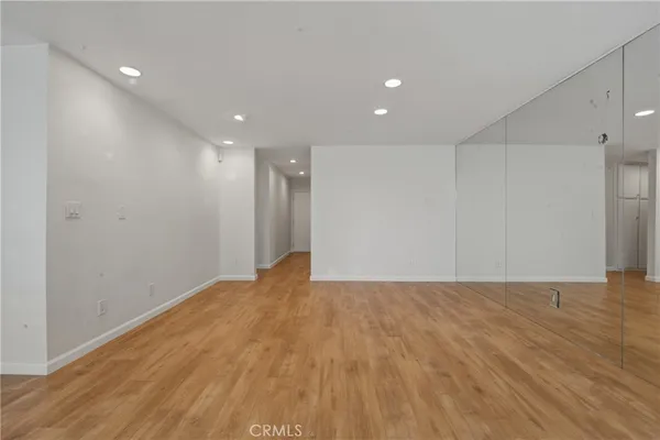 $646,000 | 1803 East Ocean Boulevard, Unit 201, Long Beach, CA 90802