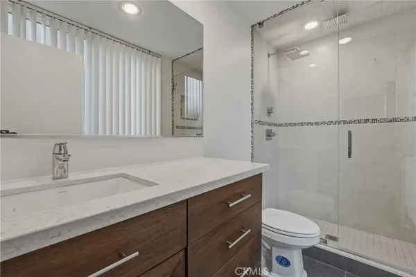 $646,000 | 1803 East Ocean Boulevard, Unit 201, Long Beach, CA 90802