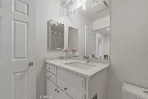 $646,000 | 1803 East Ocean Boulevard, Unit 201, Long Beach, CA 90802