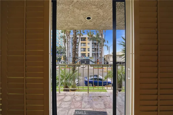 $646,000 | 1803 East Ocean Boulevard, Unit 201, Long Beach, CA 90802
