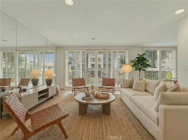 $646,000 | 1803 East Ocean Boulevard, Unit 201, Long Beach, CA 90802