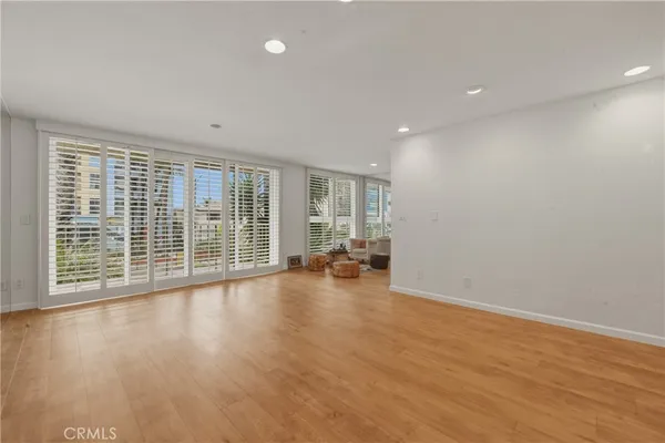 $646,000 | 1803 East Ocean Boulevard, Unit 201, Long Beach, CA 90802