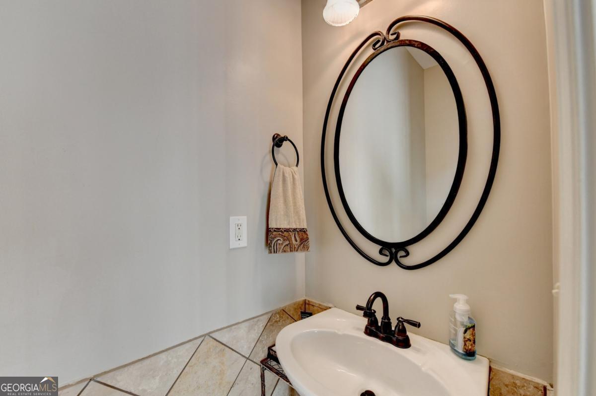 6782 Poplar Grove Way Stone Mountain, GA 30087 - Photo 33 of 75