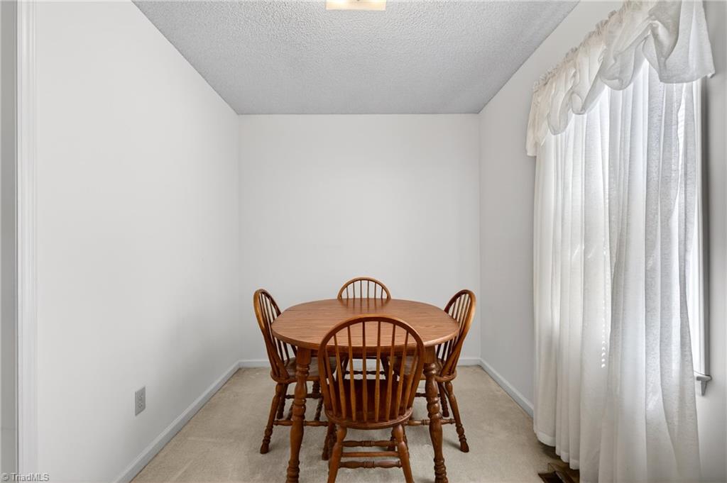 482 Bethany Road Reidsville, NC 27320 - Photo 14 of 49 dining room