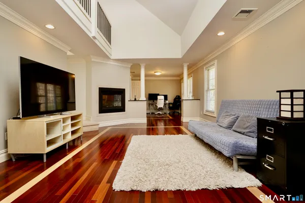 $1,300,888 | 10 Whispering Hollow Court, Cheshire, CT 06410