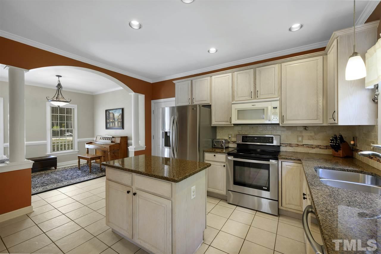 1902 Patterson Grove Road Apex, NC 27502 - Photo 4 of 27 Gallery Image 4