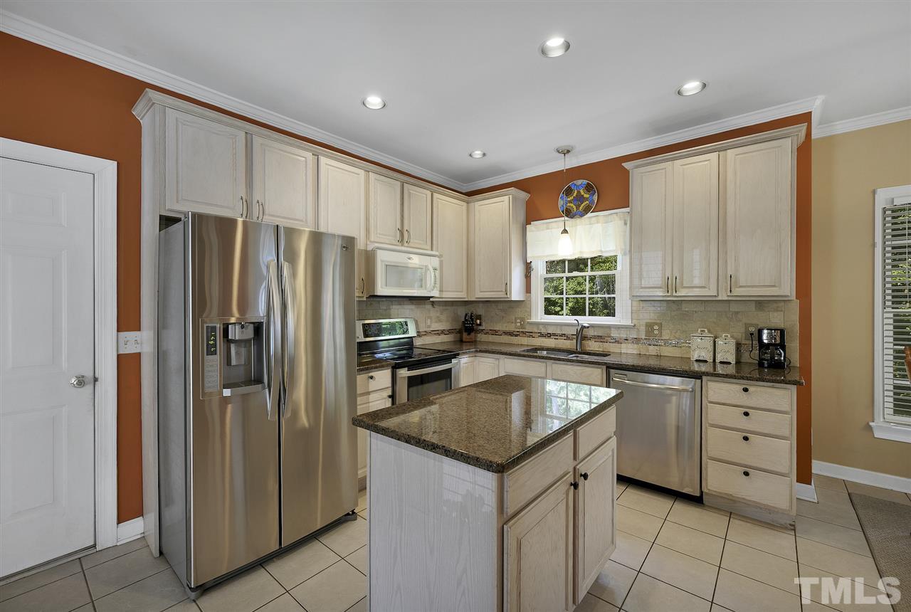 1902 Patterson Grove Road Apex, NC 27502 - Photo 8 of 27 Gallery Image 8