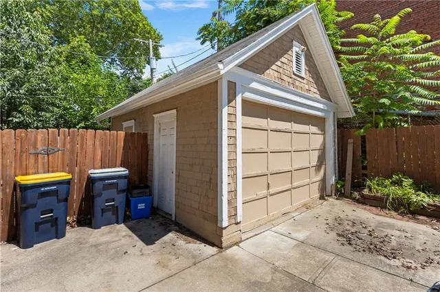 $549,000 | 3541 Harrison Boulevard, Kansas City, MO 64109