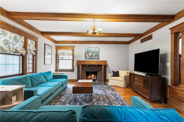 $549,000 | 3541 Harrison Boulevard, Kansas City, MO 64109