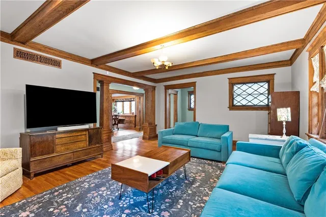 $549,000 | 3541 Harrison Boulevard, Kansas City, MO 64109