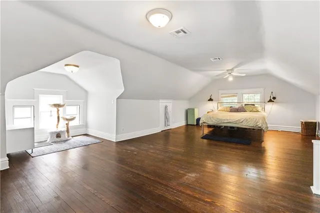 $549,000 | 3541 Harrison Boulevard, Kansas City, MO 64109