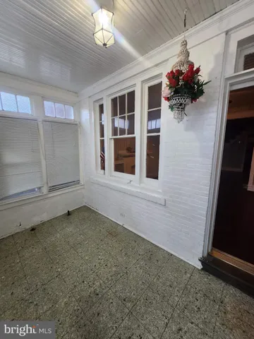 $1,500 | 69 South 7th Street, Darby, PA 19023