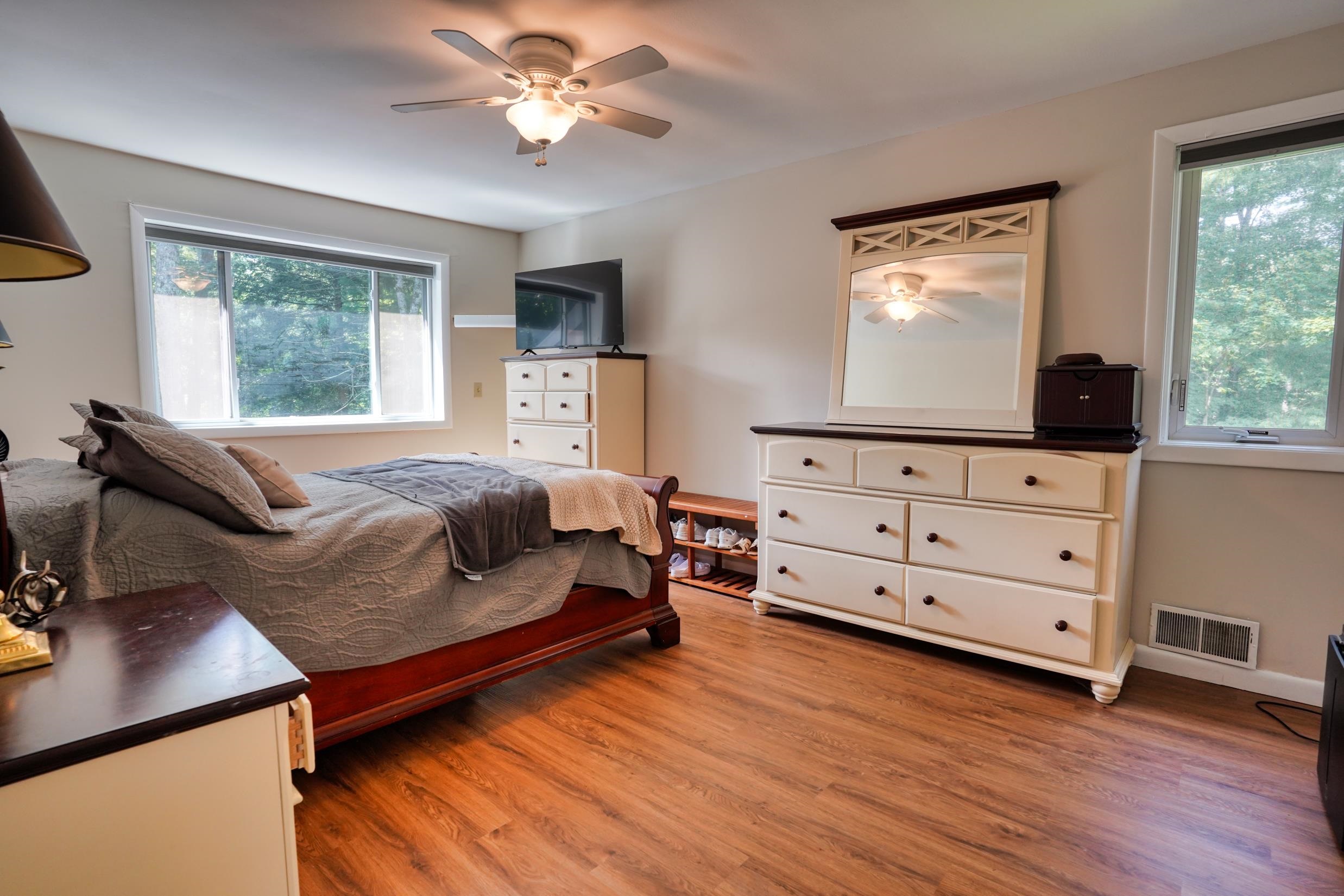 120 Wheel Wright Road Hampstead, NH 03841 - Photo 15 of 28 Gallery Image 15