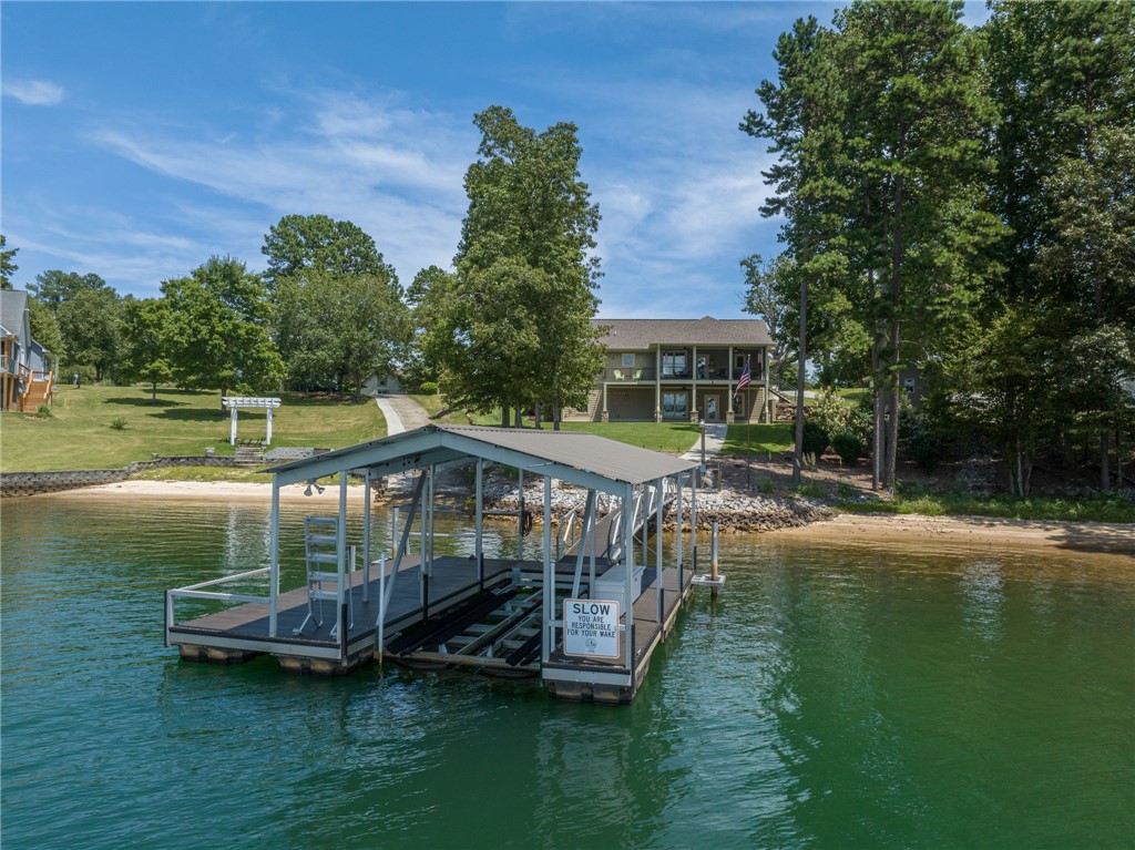110 Walker Point Seneca, SC 29672 - Photo 3 of 47