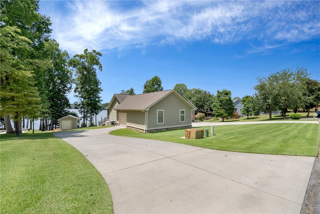 110 Walker Point Seneca, SC 29672 - Photo 43 of 47