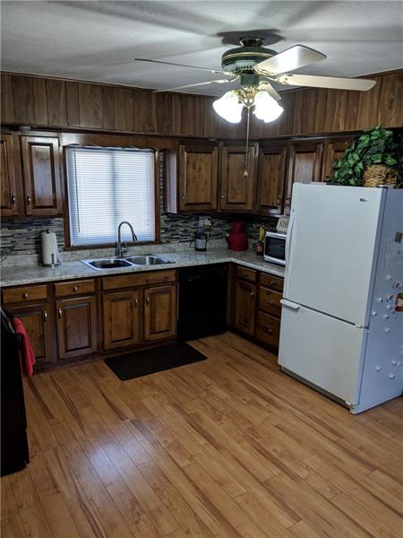 105 Highfield Road Butler, PA 16001 - Photo 12 of 25 Gallery Image 12