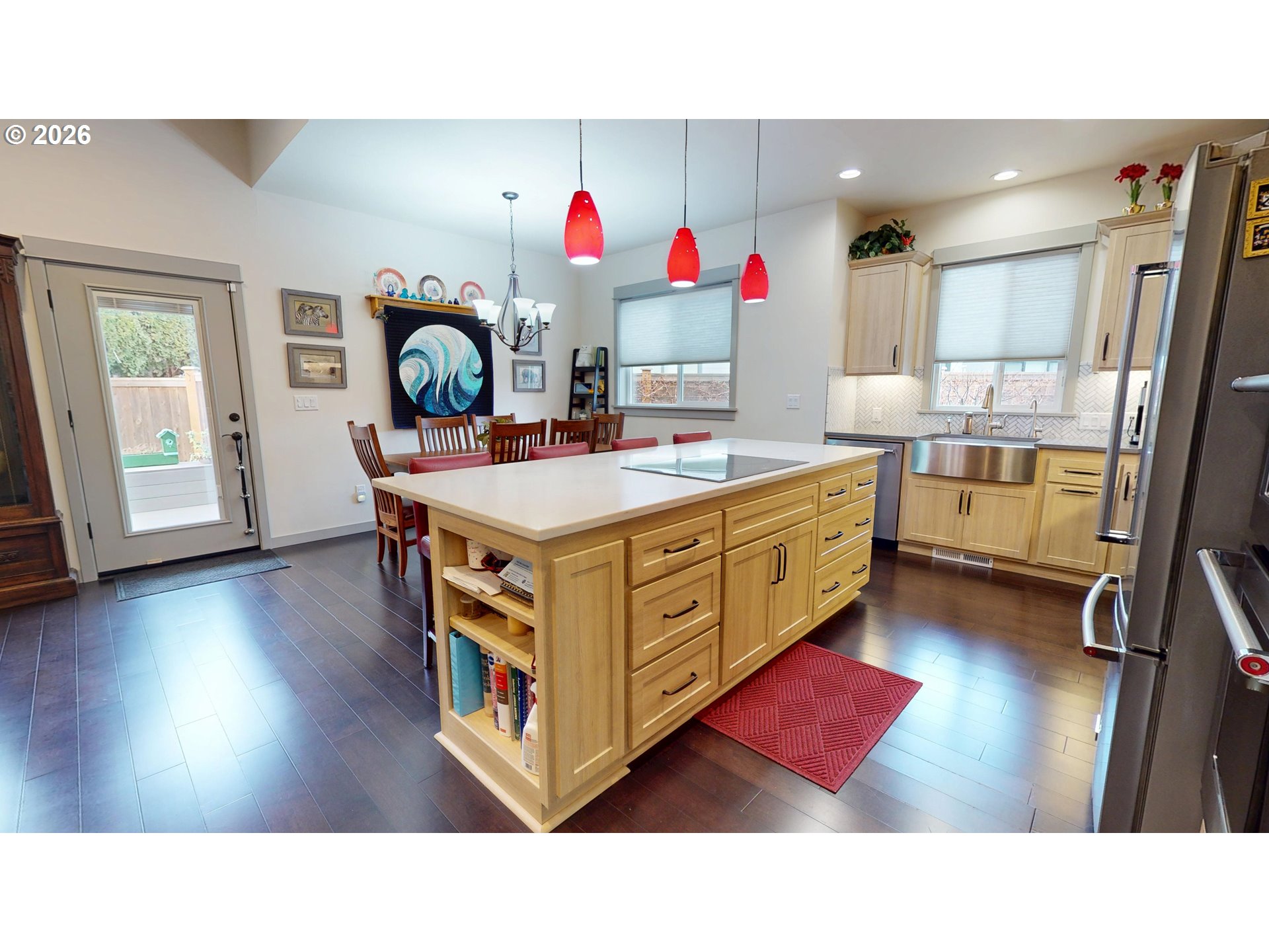 1074 Hamilton Street Springfield, OR 97477 - Photo 4 of 45