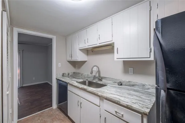 $110,000 | 6424 Woodstone Way, Morrow, GA 30260