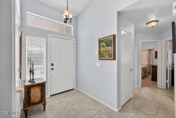 $2,395 | 552 East Jasper Drive, Gilbert, AZ 85296