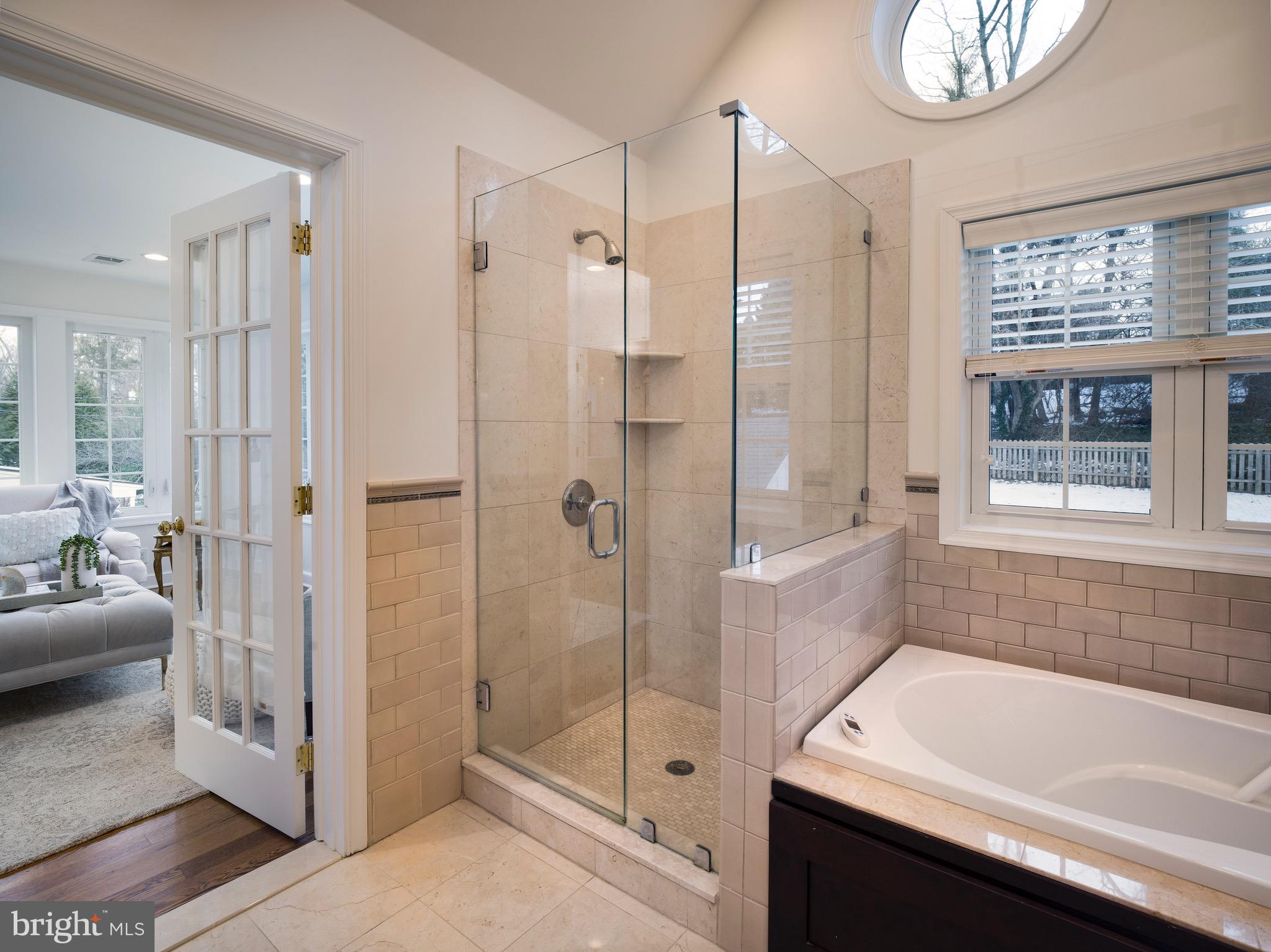 421 Shortridge Drive Wynnewood, PA 19096 - Photo 33 of 40 Primary shower and tub