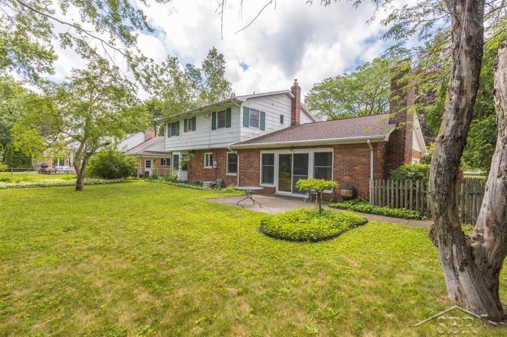 595 Stoneham Road Saginaw, MI 48638 - Photo 2 of 43 50180946-9ee3f292-fbc6-4408-acf7-d3ba104e4ff6.JPG