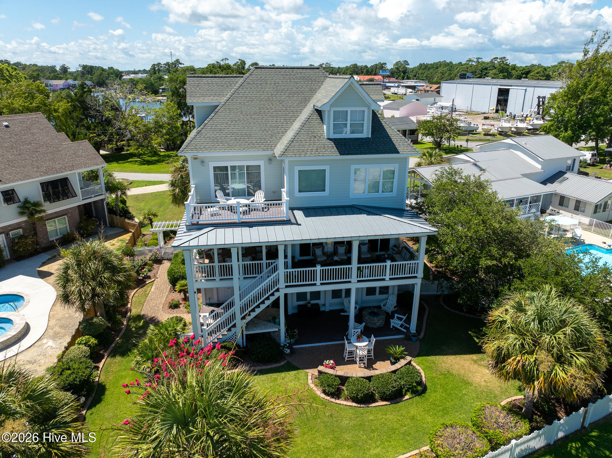 111 Riverside Avenue Morehead City, NC 28557 - Photo 63 of 80 111-riverside-ave-37