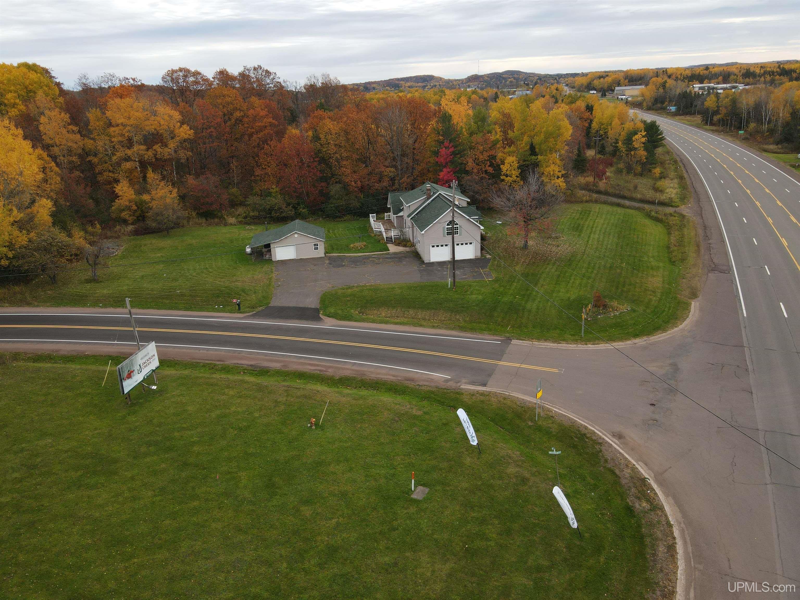 105 Indianhead Road Wakefield, MI 49968 - Photo 15 of 71