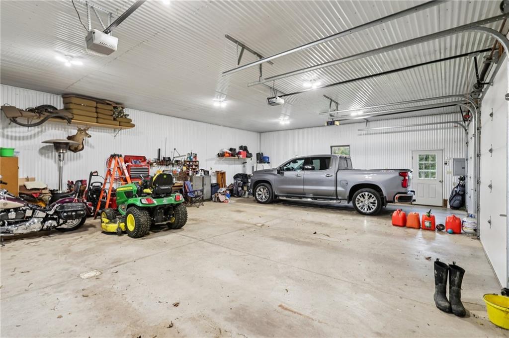 718 McDowell Road Volant, PA 16156 - Photo 27 of 33 Gallery Image 27