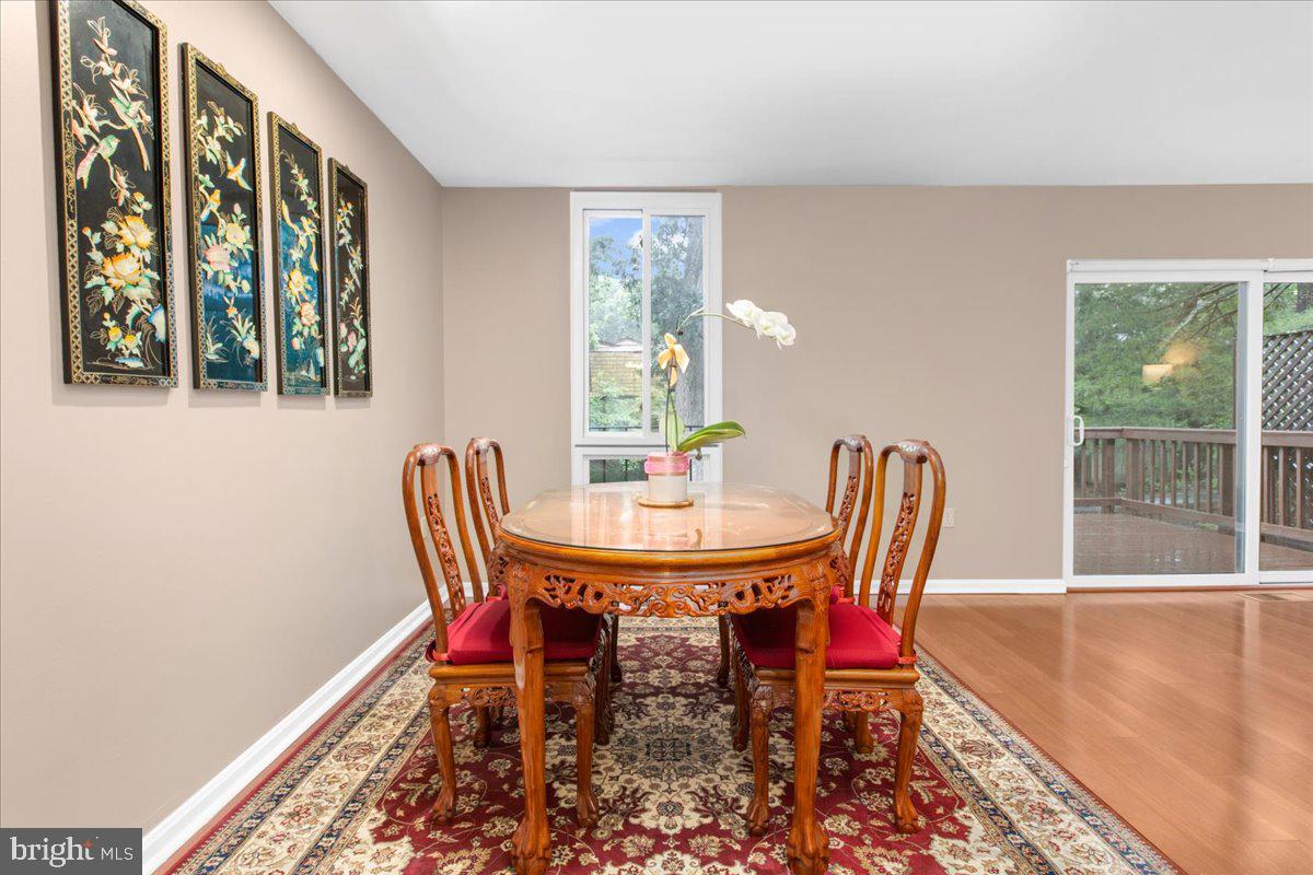7962 Inverness Ridge Road Potomac, MD 20854 - Photo 8 of 46 Dining Room off the Kitchen
