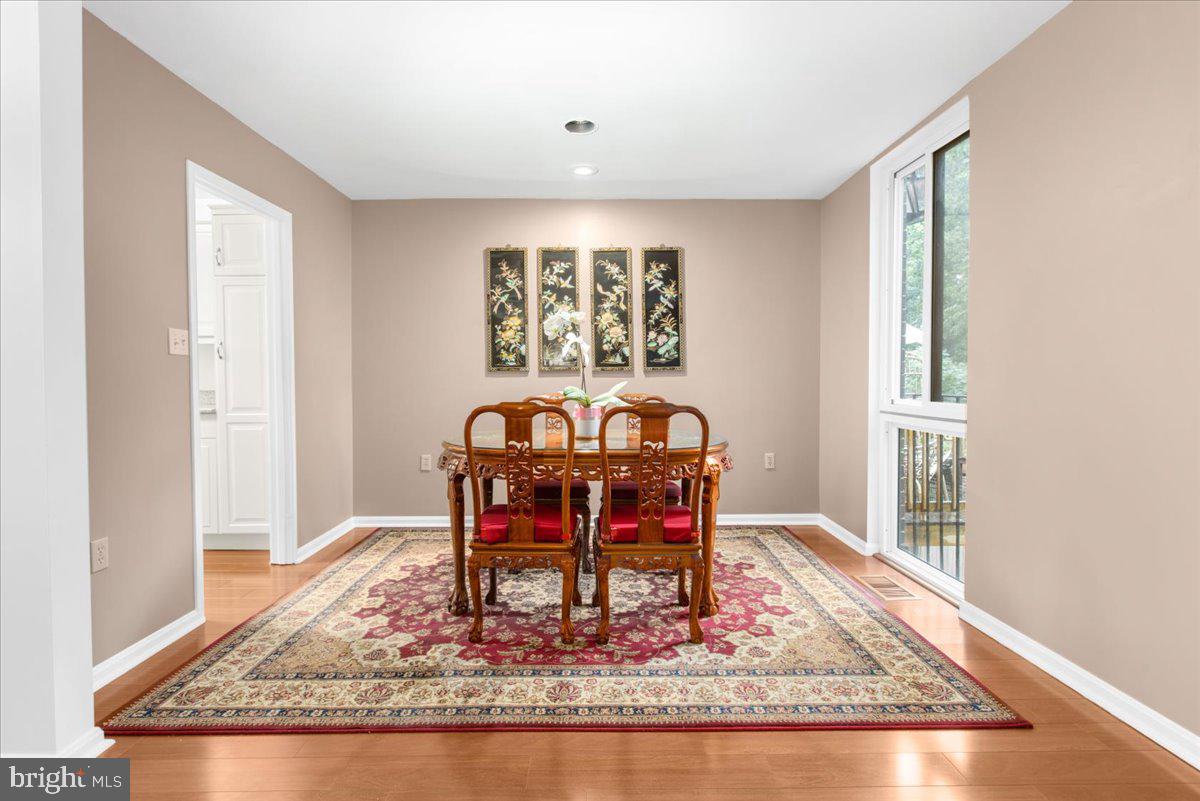 7962 Inverness Ridge Road Potomac, MD 20854 - Photo 9 of 46 Dining Room Open to the Living Room