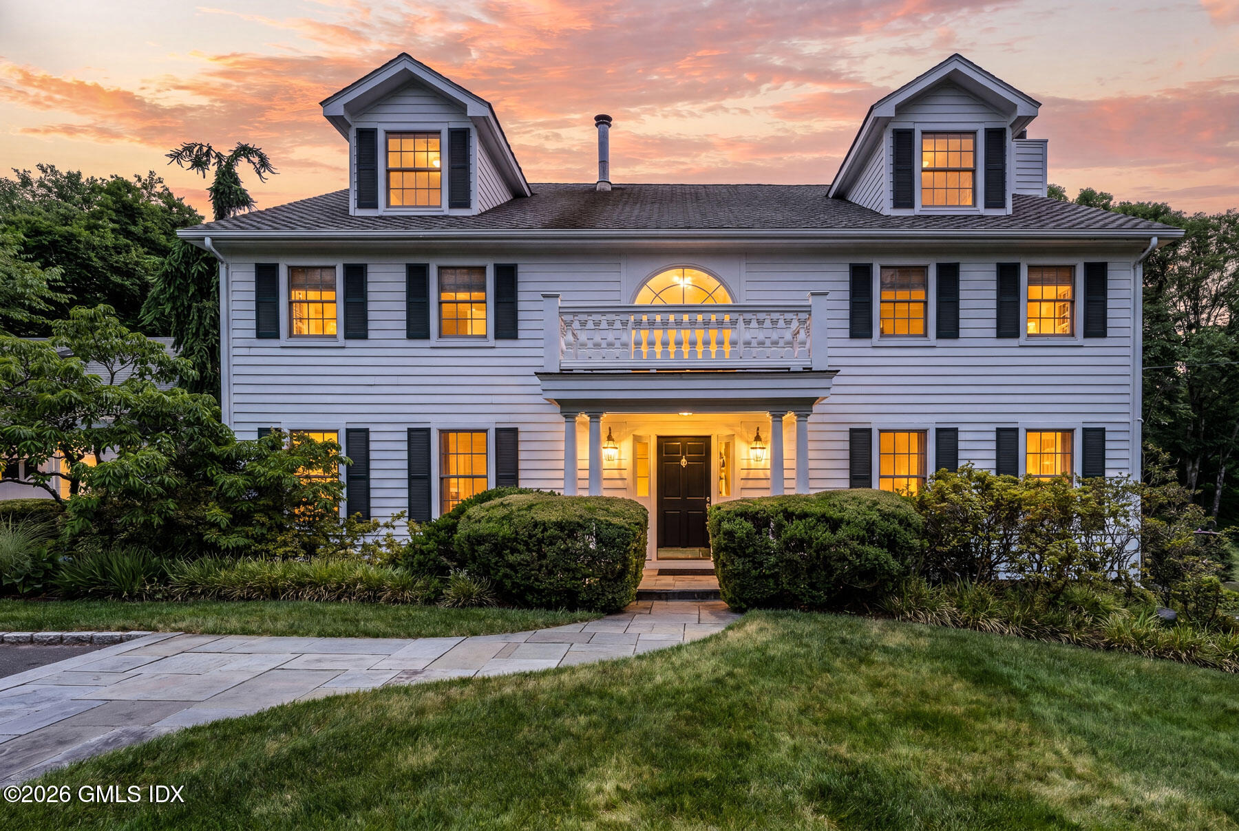 5 Willow Run Road Greenwich, CT 06831 - Photo 2 of 40 5 Willow Run Rd TWI 04 - WEB